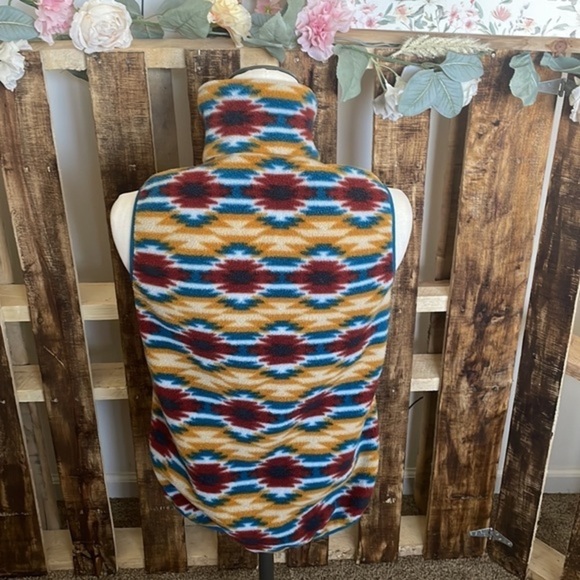 Patagonia Synchilla Snap T Fleece Vest Aztec Pattern gold blue Women jacket Sz S - Picture 6 of 15